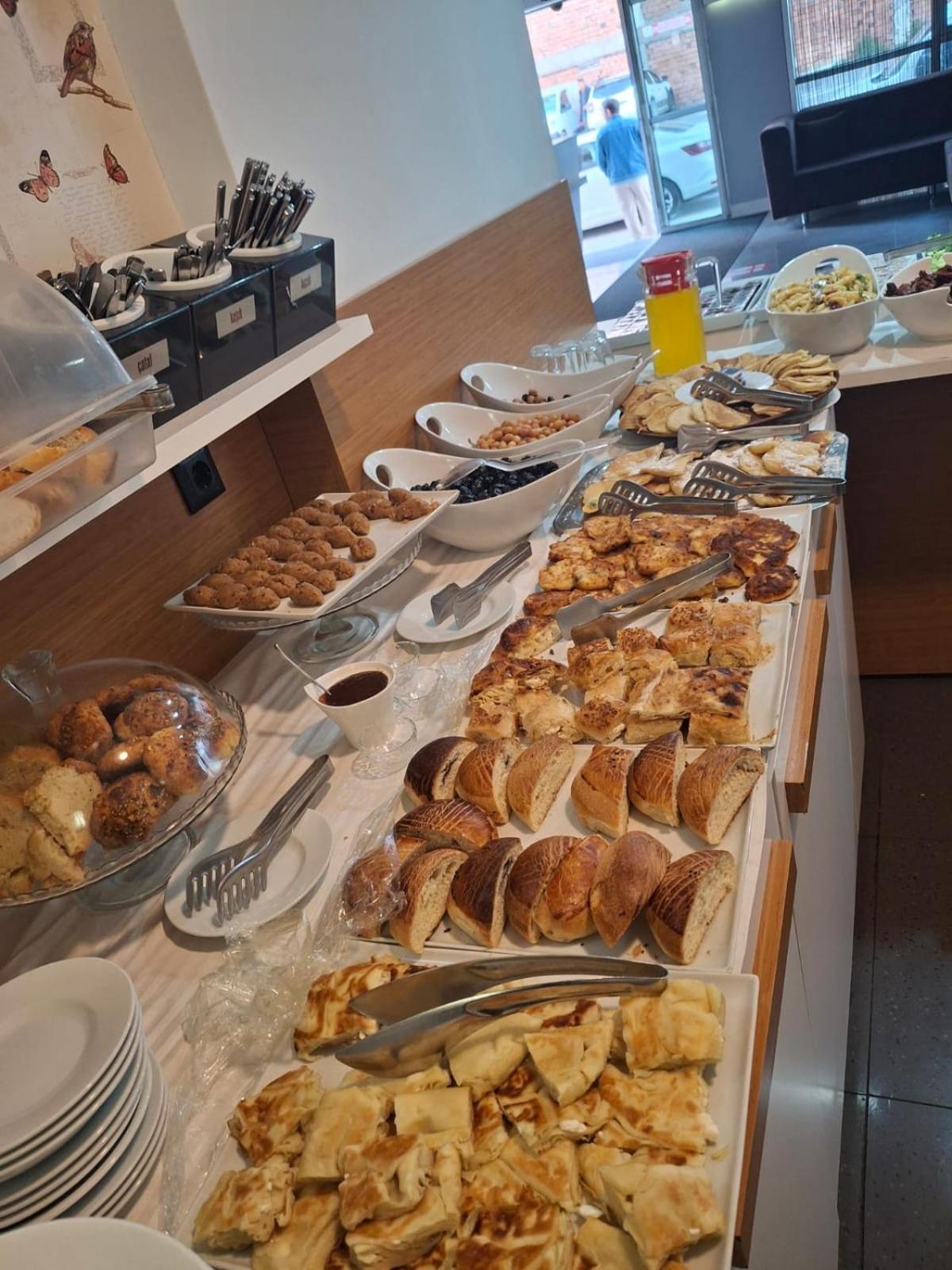 Kardesler Sahin 2 Otel Samsun Esterno foto